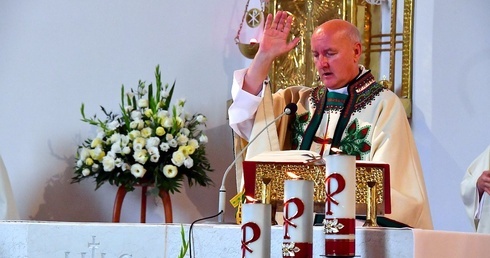 Folklor świata pod Giewontem - Msza św. o pokój na świecie