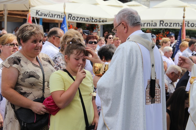 Uroczystości 30 lecia koronacji obrazu Matki Bożej Kazimierskiej