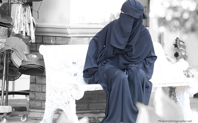Niemcy: Zakaz noszenia nikabu w szkołach