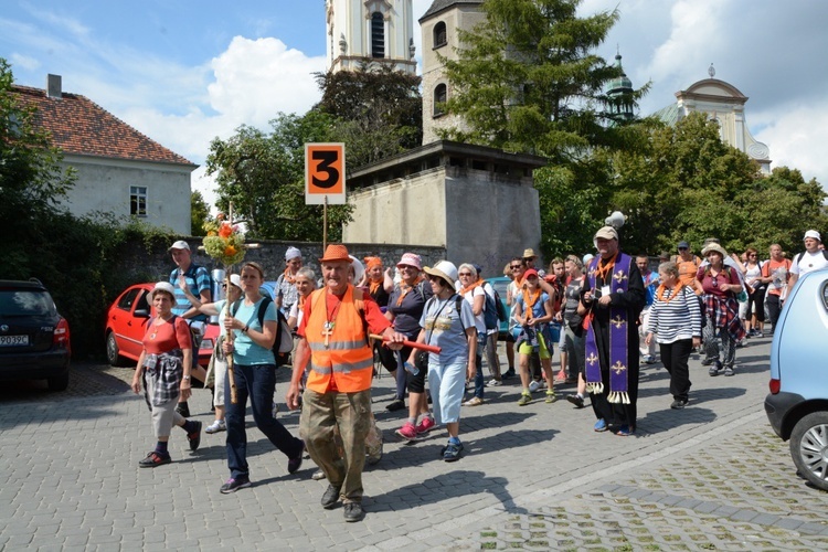 Pielgrzymi w gościnie w Strzelcach Opolskich