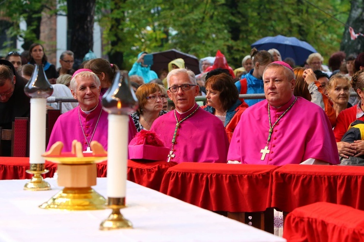 Pielgrzymka kobiet do Piekar (cz. III)