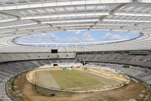 Stadion Śląski rok przed otwarciem