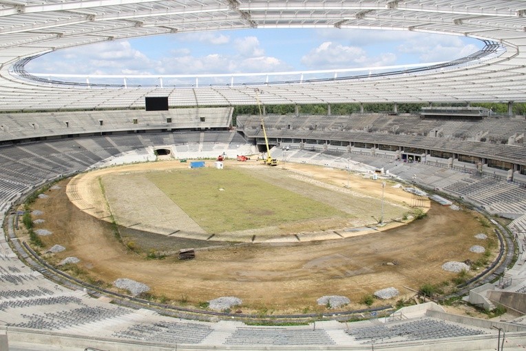 Stadion Śląski rok przed otwarciem