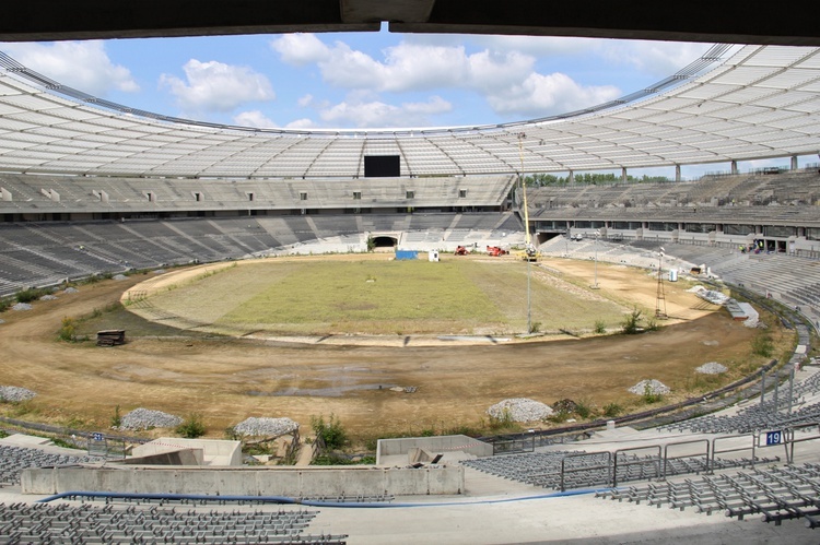 Stadion Śląski rok przed otwarciem