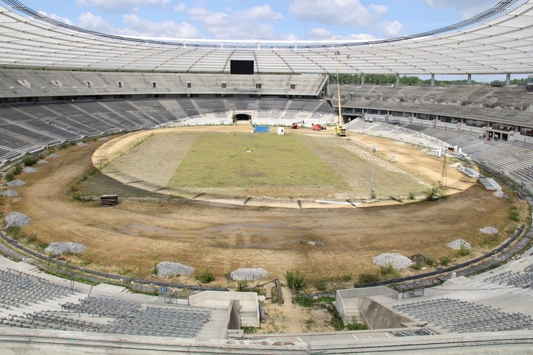 Stadion Śląski rok przed otwarciem