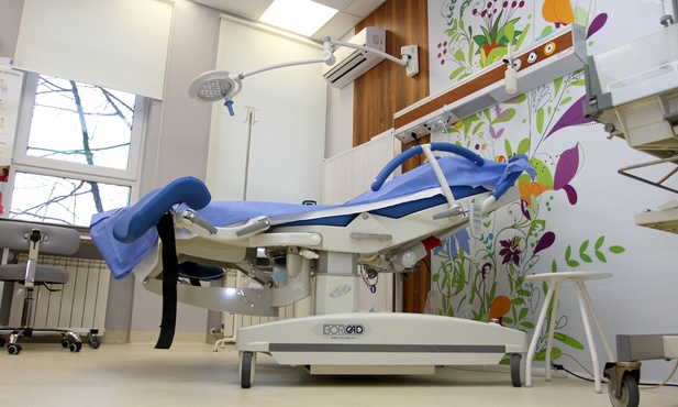 W skierniewickim szpitalu funcjonuje nowa sala przeznaczona do porodów rodzinnych