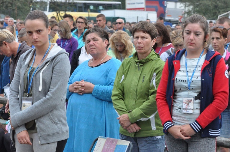 Modlitwa w Trzebniowie