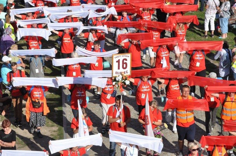 Grupa 16