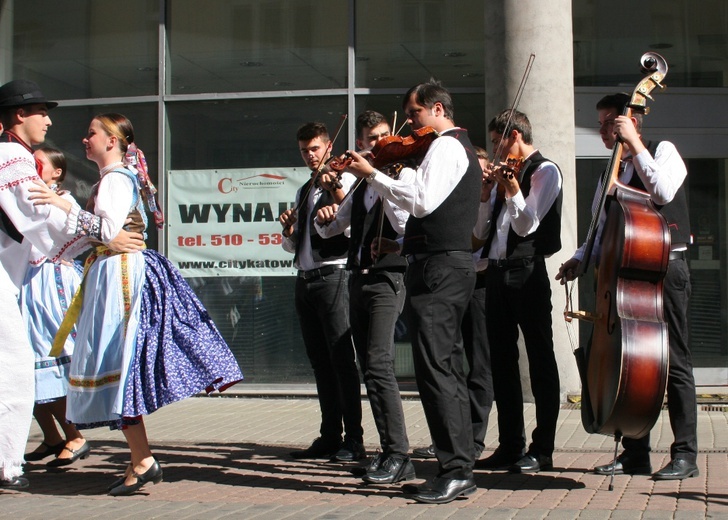 XXIX Międzynarodowy Studencki Festiwal Folklorystyczny (Chorzów, 26 sierpnia 2016)