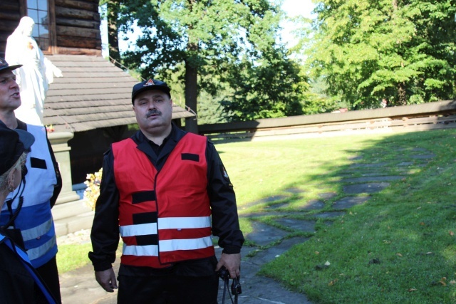 Pożar kościoła w Jawiszowicach - ćwiczenia strażaków