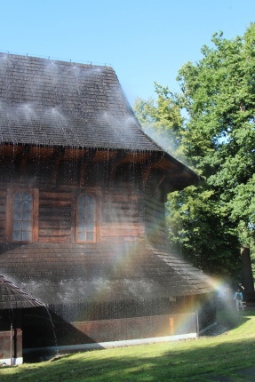 Pożar kościoła w Jawiszowicach - ćwiczenia strażaków