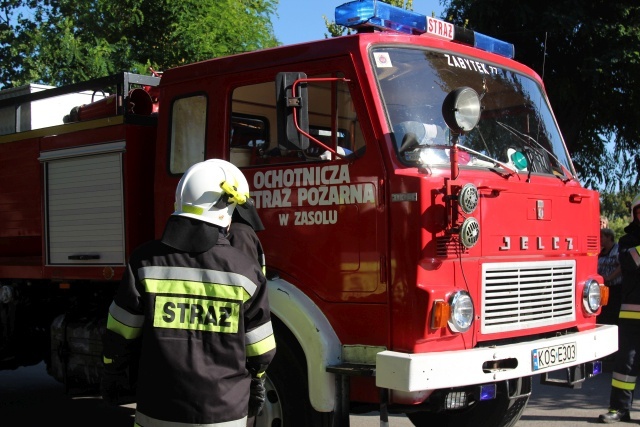 Pożar kościoła w Jawiszowicach - ćwiczenia strażaków