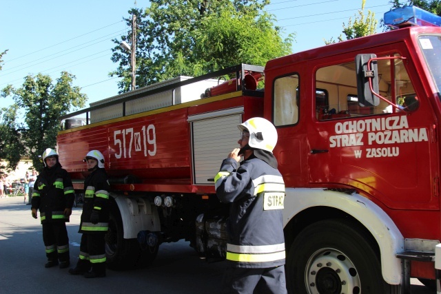 Pożar kościoła w Jawiszowicach - ćwiczenia strażaków