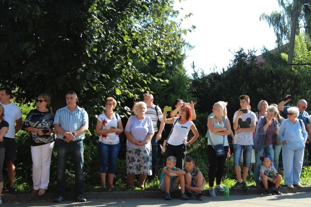 Pożar kościoła w Jawiszowicach - ćwiczenia strażaków