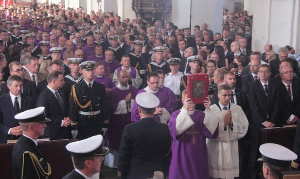 Cześć i chwała Bohaterom!