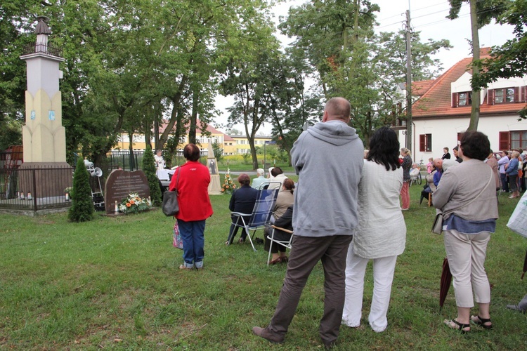 Msza św. przy kapliczce św. Rocha