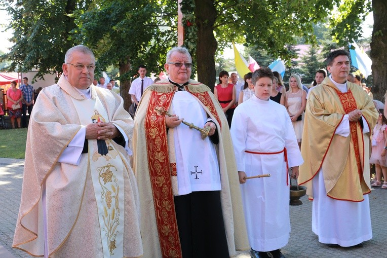 100 lat kościoła w Jamach