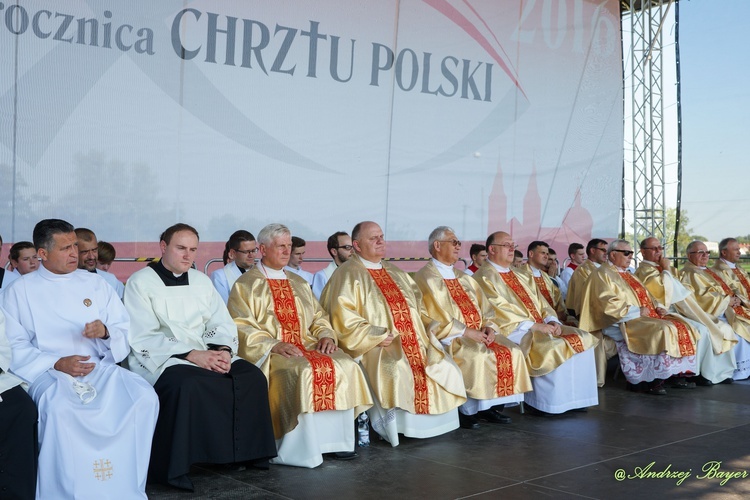 Diecezjalne dziękczynienie za chrzest Polski. 2