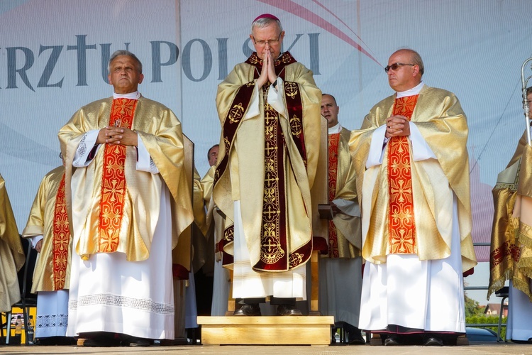 Diecezjalne dziękczynienie za chrzest Polski. 2