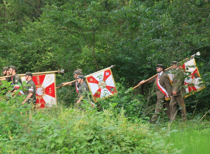 Ku czci żołnierzy "Bartka" w 70. rocznicę mordu