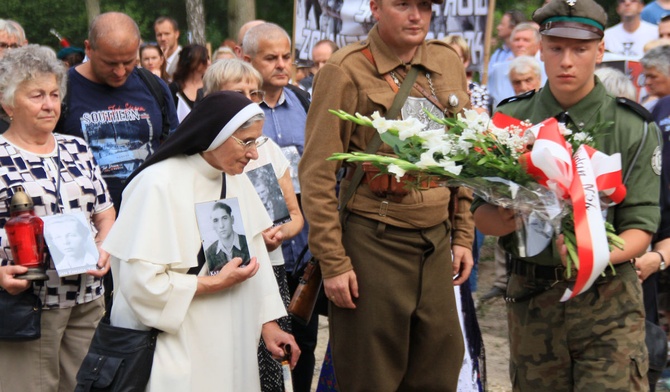 Zdradzeni o świcie