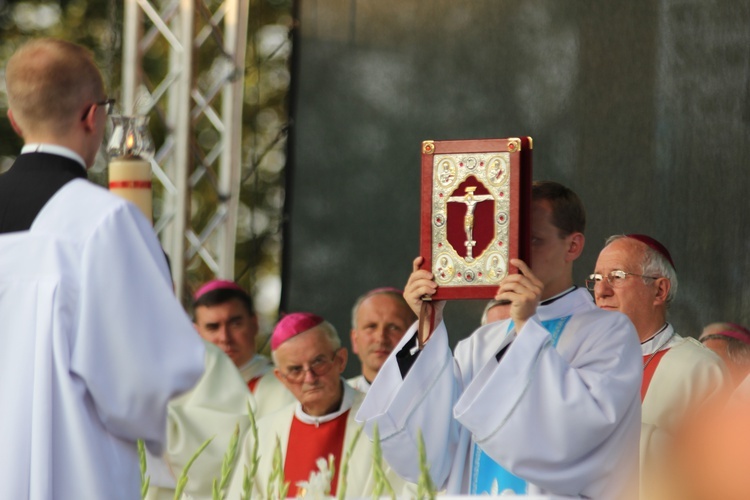 Peregrynacja ikony MB Częstochowskiej w parafii MB Pocieszenia w Żyrardowie