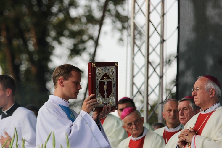 Peregrynacja ikony MB Częstochowskiej w parafii MB Pocieszenia w Żyrardowie