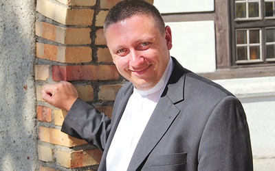 Ks. Łukasz Malec jest też wikariuszem parafii pw. św. Stanisława Kostki w Zielonej Górze.