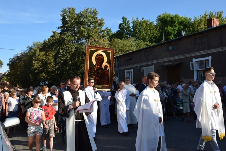 Powitanie ikony MB Częstochowskiej w parafii Wniebowstąpienia Pańskiego w Żyrardowie