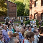 Powitanie ikony MB Częstochowskiej w parafii Wniebowstąpienia Pańskiego w Żyrardowie