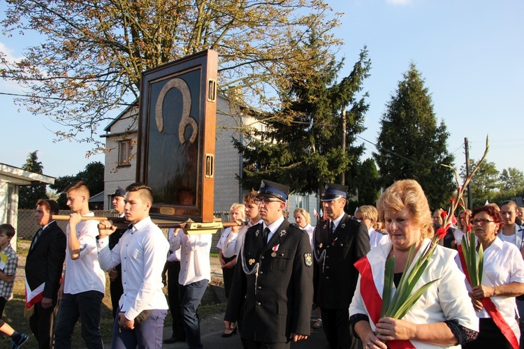 Powitanie ikony MB Częstochowskiej w Baranowie