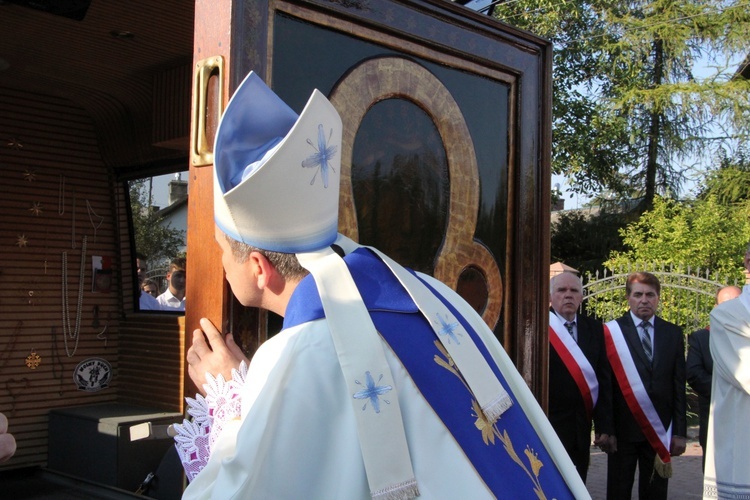 Powitanie ikony MB Częstochowskiej w Baranowie