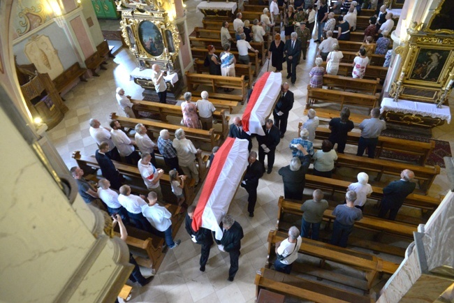 Pogrzeb żołnierzy wyklętych w Wąchocku