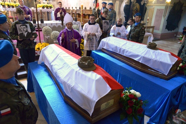 Pogrzeb żołnierzy wyklętych w Wąchocku