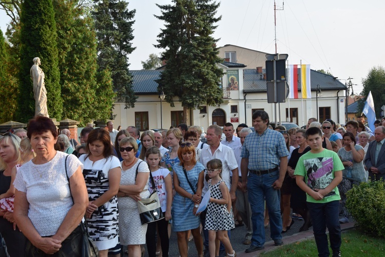 Powitanie ikony MB Częstochowskiej w Wiskitkach