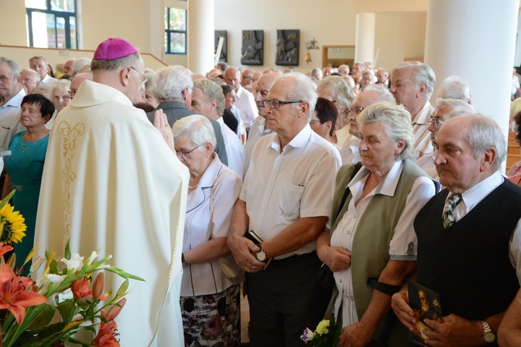 Dziękczynienie złotych jubilatów małżeńskich