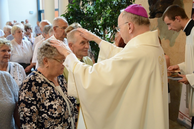 Dziękczynienie złotych jubilatów małżeńskich