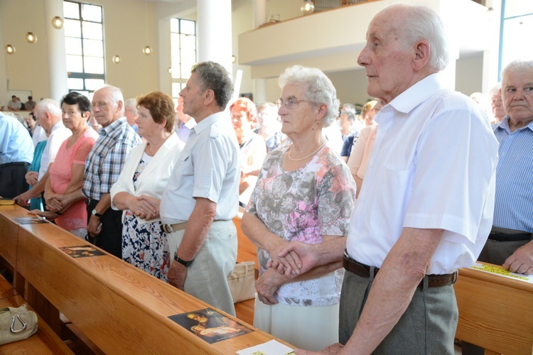 Dziękczynienie złotych jubilatów małżeńskich