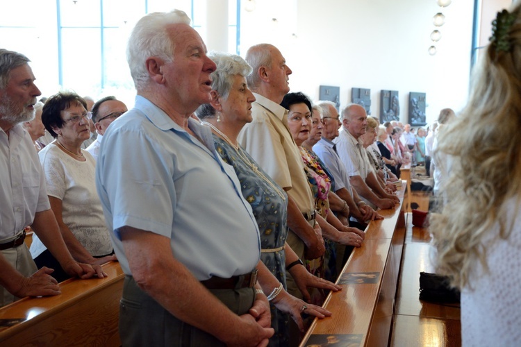 Dziękczynienie złotych jubilatów małżeńskich