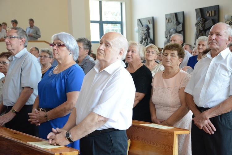 Dziękczynienie złotych jubilatów małżeńskich