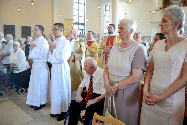 Dziękczynienie złotych jubilatów małżeńskich