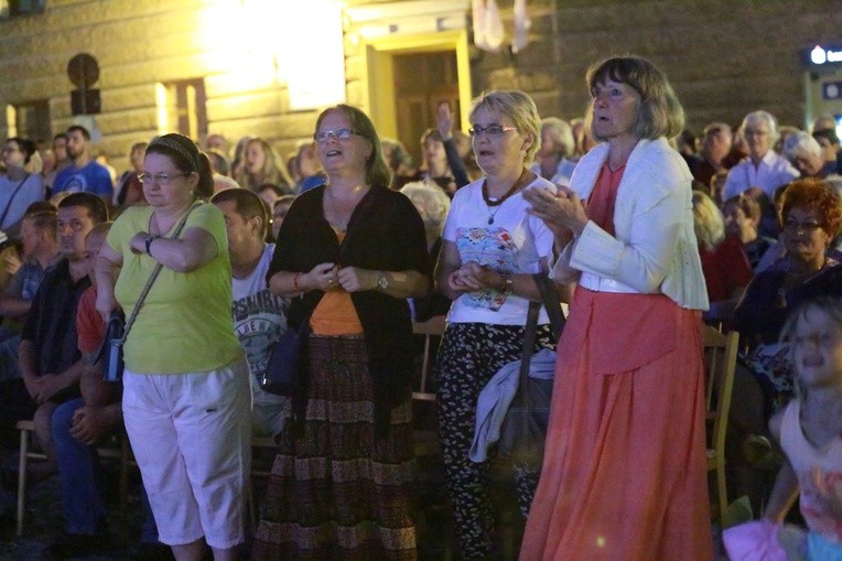 Koncert "Jezus w centrum"