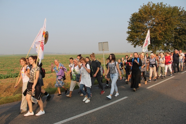 Piesza Pielgrzymka Ziemi Głogowskiej do Grodowca