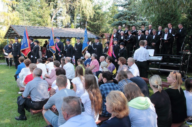 Odpust i dożynki w Trąbkach Wielkich