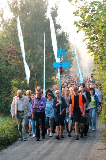 Pielgrzymka Ziemi Świebodzińskiej do Rokitna