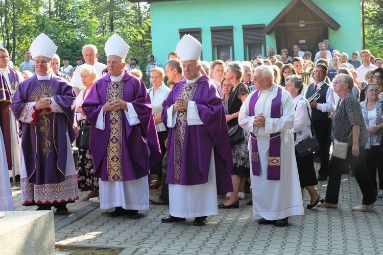 Pogrzeb ks. Józefa Strączka w Porąbce - 12 września 2016 r.