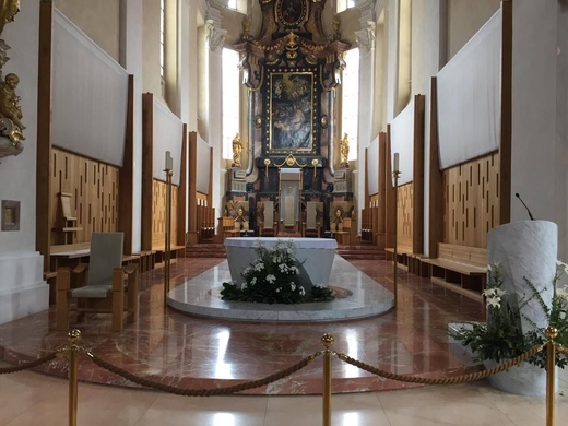 Wizyta abp. Skworca u śląskich kapłanów pracujących w Czechach