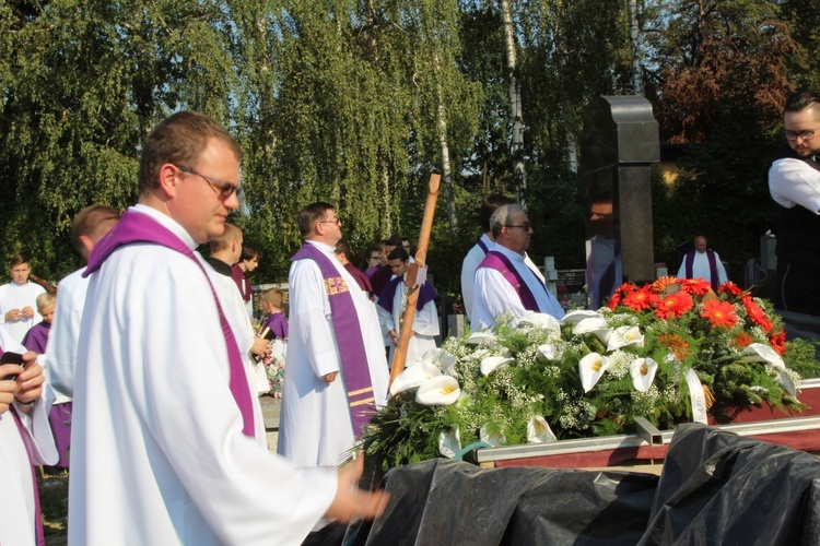 Pogrzeb śp. ks. Tomasza Dzidy w Czechowicach-Dziedzicach