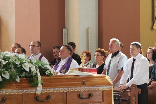 Pogrzeb śp. ks. Tomasza Dzidy w Czechowicach-Dziedzicach