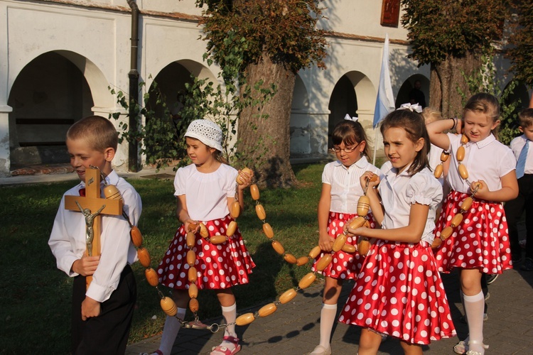 Powitanie ikony MB Częstochowskiej w Miedniewicach